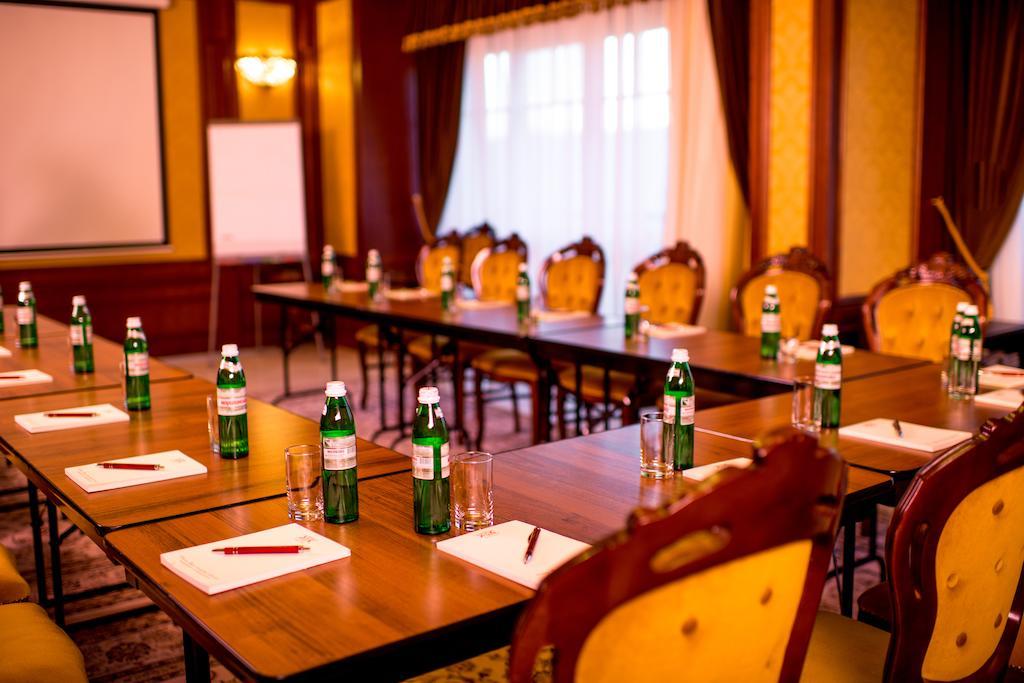 Hotel Nobilis 5*