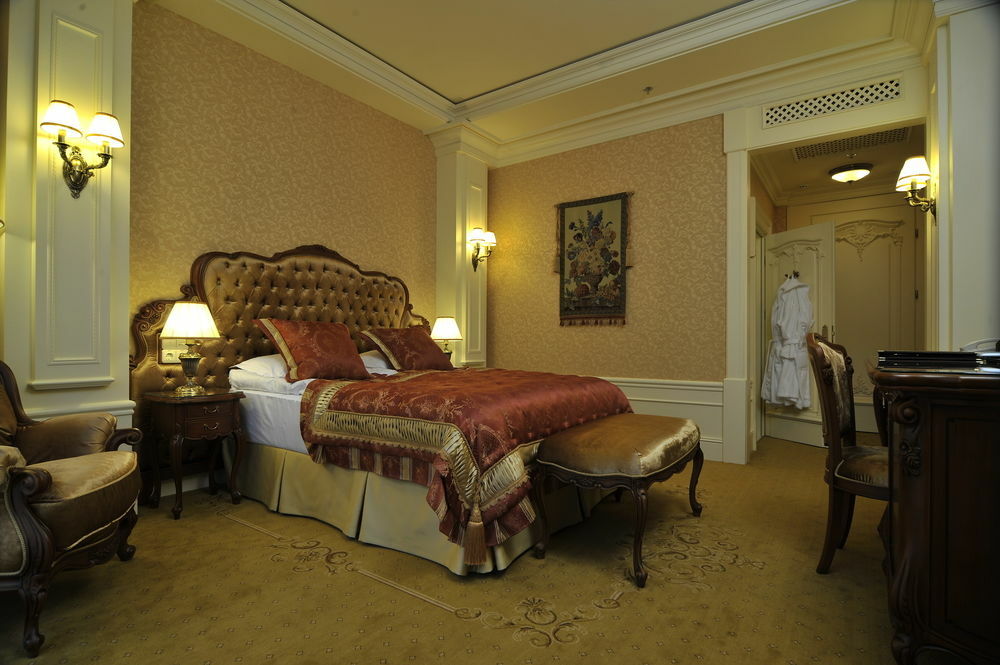 Nobilis 5* إلفيف